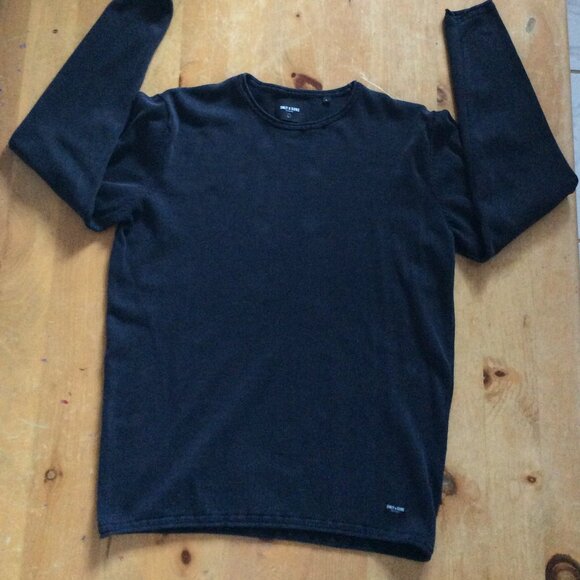 Slim Fit Black Crewneck Knit Sweater - Size L - Picture 1 of 3